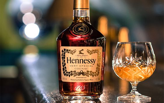 Hennessy & Champagne cocktail recipe - Hennessy