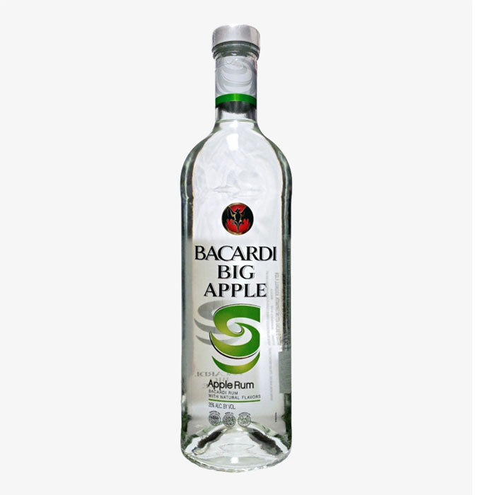 BACARDÍ Apple Flavored White Rum Mini Bottle 50ml